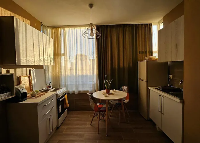 公寓 Vera's Cozy Durrës